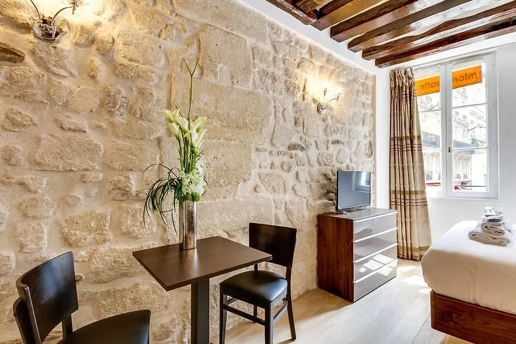 Upper Class Suites - Rue Saint Honore * Paříž
