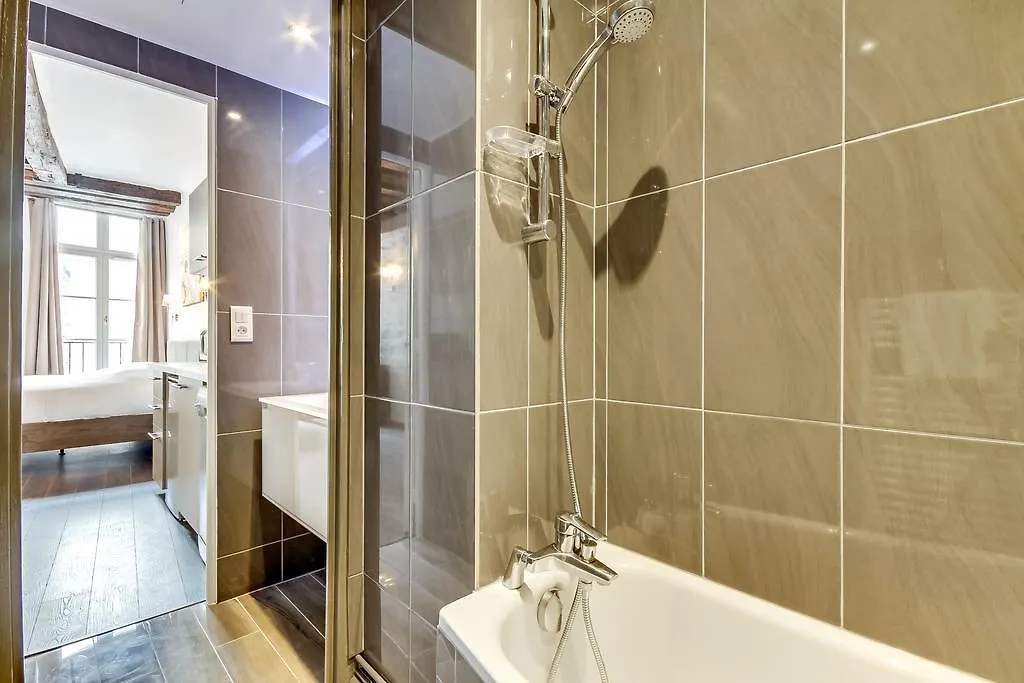 Upper Class Suites - Rue Saint Honore Apartmán